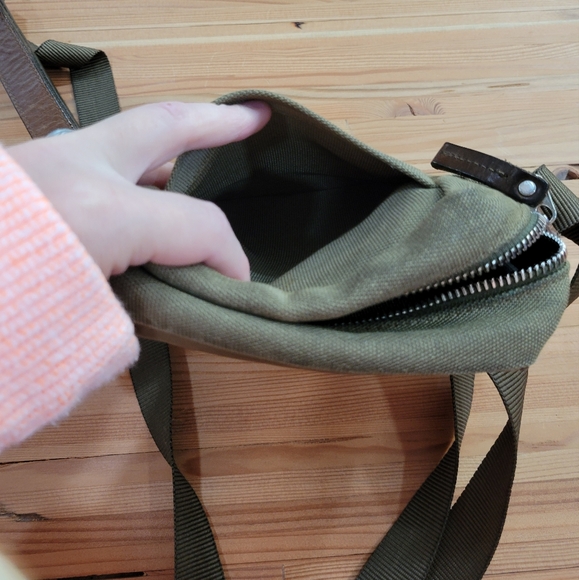 Yohji Yamamoto Y'SACCS Mini Sling Bag - Picture 5 of 8